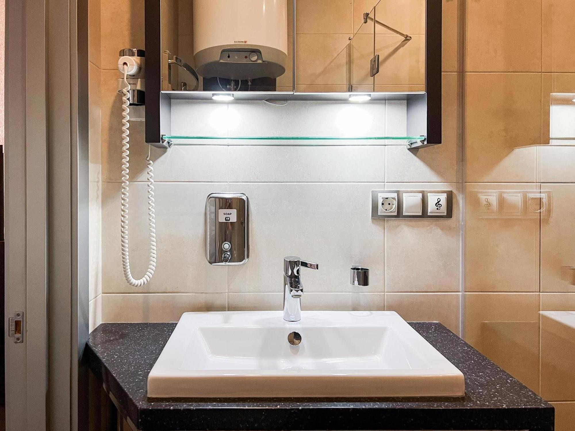 12th Floor Apart Otel 4*