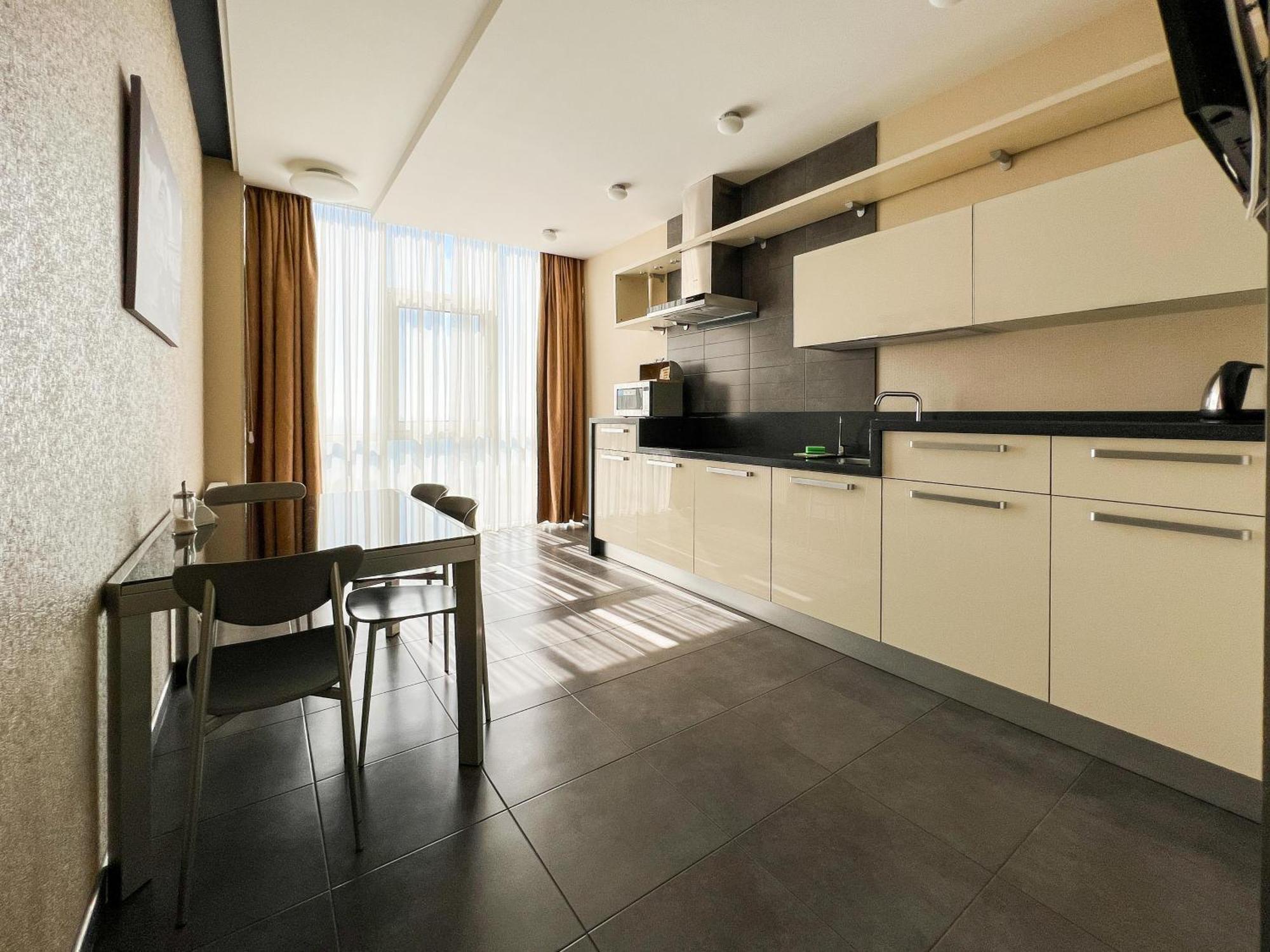Apart Otel 12th Floor 4*
